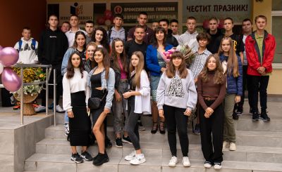 60-и випуск направи първите си стъпки в ПГ по лека промишленост и туризъм