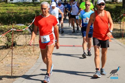 Казанлъчанинът Ради Милев грабна златото на световното 6-дневно бягане в Унгария