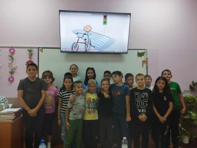 Ученици от казанлъшкото ОУ “Георги Кирков“ се включиха в кампания за безопасност на пътя