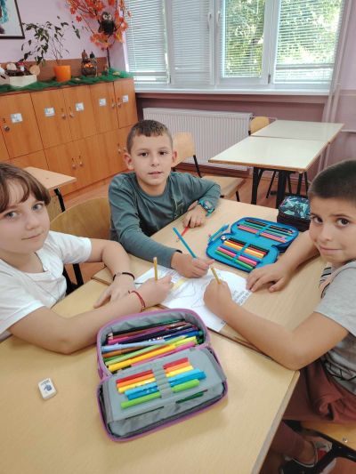 Ученици от казанлъшкото ОУ “Георги Кирков“ се включиха в кампания за безопасност на пътя