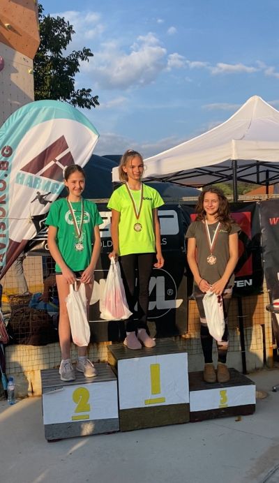 100 деца от цялата страна се бориха за Купа “България“ в Казанлък