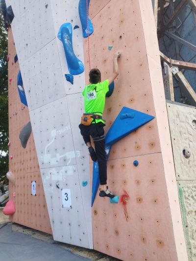 100 деца от цялата страна се бориха за Купа “България“ в Казанлък