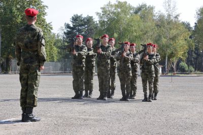 Стрямци честват 32-та годишнина със състезание по строева подготовка 