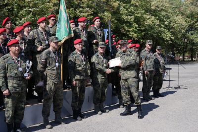 Стрямци честват 32-та годишнина със състезание по строева подготовка 