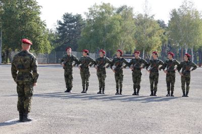 Стрямци честват 32-та годишнина със състезание по строева подготовка 