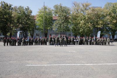 Стрямци честват 32-та годишнина със състезание по строева подготовка 