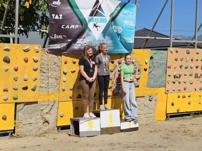 Над 190 участници се включиха в Общинското първенство по спортно катерене в Казанлък 