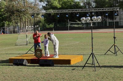 Концерт и футболна среща със звездите от „Отбора на сърцето” по случай празника на 61-ва Стрямска механизирана бригада