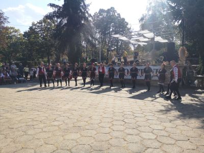 Казанлъшкото село Бузовград се готви за празничен събор 