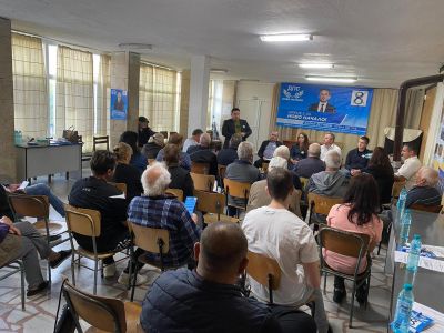Кандидатите за народни представители от „ДПС – Ново начало” се срещнаха с жителите на гр. Крън