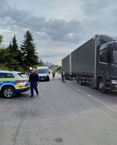 На територията на ОДМВР-Стара Загора се провежда специализирана полицейска операция