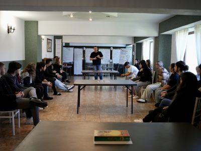 Ученици от Казанлък и Стара Загора участваха в международен проект по програма „Еразъм+“ в Румъния