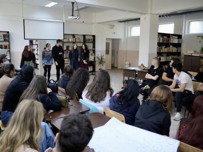 Ученици от Казанлък и Стара Загора участваха в международен проект по програма „Еразъм+“ в Румъния