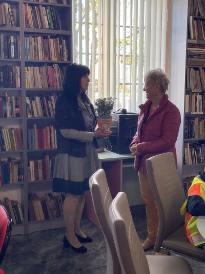 Деца от казанлъшката ДГ „Здравец” участваха в творческо ателие в библиотека “Искра“