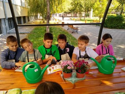 Екологосъобразно поведение, емоционална ангажираност и активност на учениците от ОУ “Георги Кирков“ при изпълнение на проект на МОСВ и ПУДООС - “Моето любимо зелено еко кътче в училище“