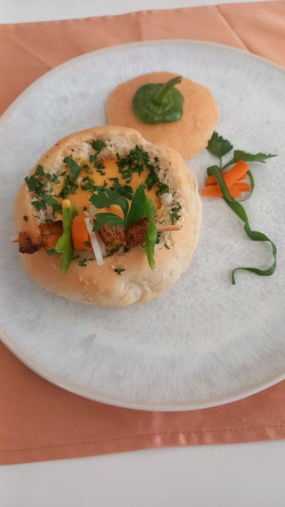 Урок на тема “Даровете на природата -фактор за здравето на човека“ се проведе в ПГЛПТ