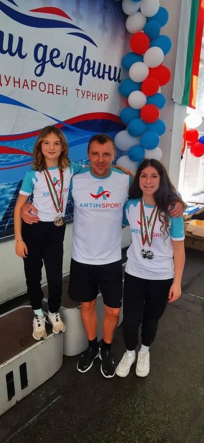 Казанлъшките плувци разбиха конкуренцията 