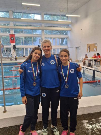 Казанлъшките плувци разбиха конкуренцията 