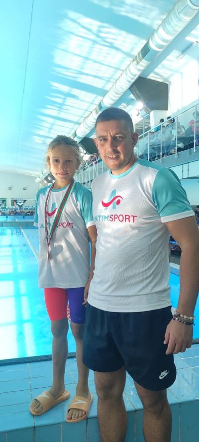 Казанлъшките плувци разбиха конкуренцията 