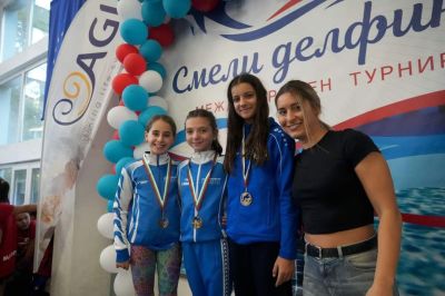 Казанлъшките плувци разбиха конкуренцията 