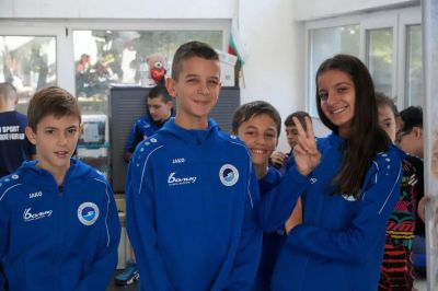 Казанлъшките плувци разбиха конкуренцията 