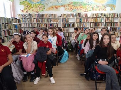 Директорът на ОУ “Мати Болгария“: Вече 33 години, неуморно и с вдъхновение, градим историята на нашето училище