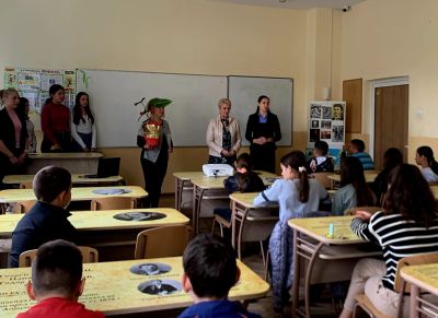 Инър Уийл клуб „Роза Алба“ с нова благотворителна инициатива в ОУ „Чудомир“ – гр. Казанлък