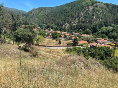 По случай 1-ви Ноември НЧ „Братство 1869“, с. Енина поздравява настоящите будители и се прекланя пред паметта на някогашните