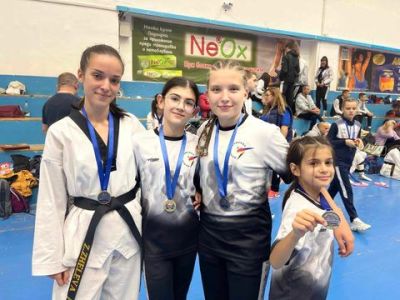 Казанлъшките таекуондисти с купи и медали от международния турнир Ramus Sofia Cup
