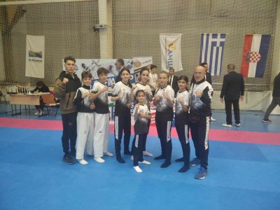Казанлъшките таекуондисти с купи и медали от международния турнир Ramus Sofia Cup