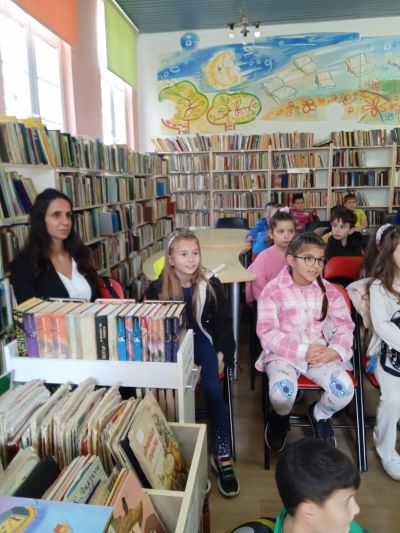 Библиотека “Искра“ се включва в Националната кампания “Да бъдеш баща“