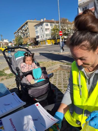 590 кг капачки и 93 кг кенчета бяха събрани по време на есенната кампания „Капачки за бъдеще“ в Казанлък