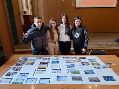 Ученици от ПХГ „Св. Св. Кирил и Методий“ премериха знания в образователната игра „Климатична фреска“