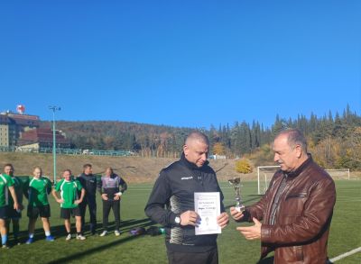 Отборът на РУ-Казанлък се нареди на четвърто място във футболен турнир