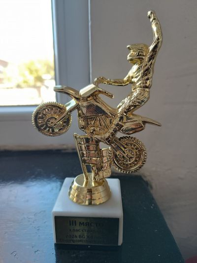 Стефан Мочев от ПГЛПТ с трето място в кръг от Националния Ендуро шампионат