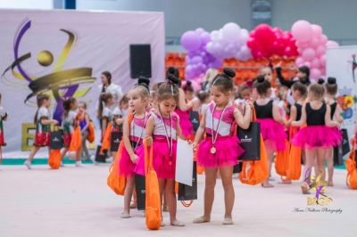 Златните ни момичета се окичиха с медали от  Държавното първенство по масов спорт