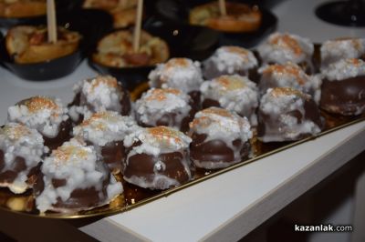 Двоен празник в клуб „Хармония СПА“: Тържествено бяха отбелязани рожден ден и финала на академия „Чароид“ 