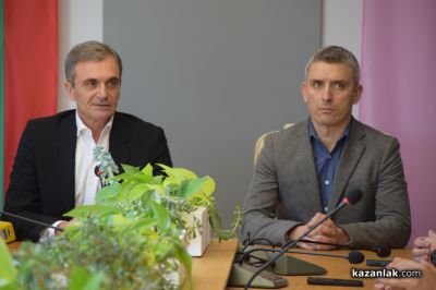 Николай Златанов за референдума: 80% от жителите на община Казанлък нямат мнение