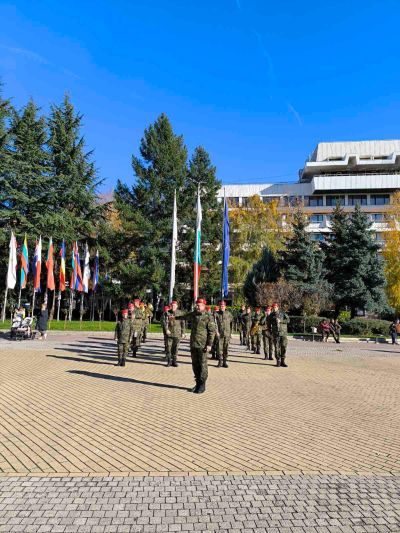 Празничен концерт по случай празника на Сухопътните войски в Казанлък