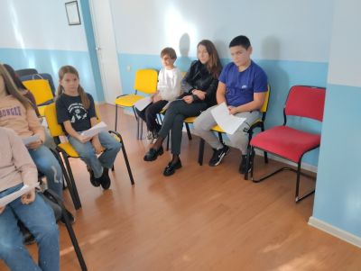 Информационната кампания „Училище без агресия“ на сдружение “Жените на Казанлък“ продължава 