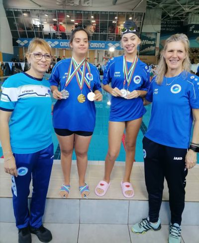 10 медала завоюваха плувците на СКП „Траяна“ – Казанлък в София 