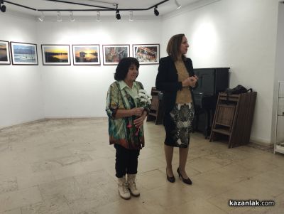 Величка Николова с втората самостоятелна изложба в Музея на фотографията в Казанлък 