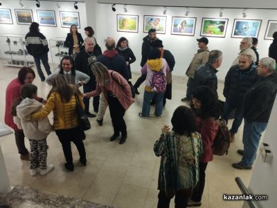 Величка Николова с втората самостоятелна изложба в Музея на фотографията в Казанлък 