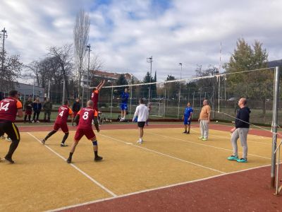 Военните се състезаваха в първенство по волейбол