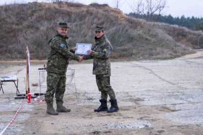 Курс за обучение на съдии, администратори и дизайнери на сцени по тактическа стрелба се състоя на Учебен център „Тюлбе“ в Казанлък 