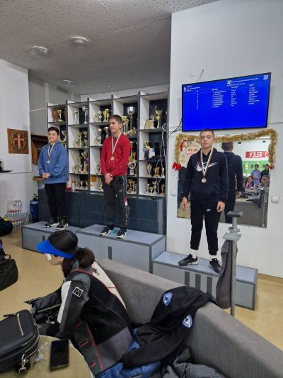 Сребърни и бронзови медали спечелиха стрелците от казанлъшкия клуб “Севтополис“ в Търговище 