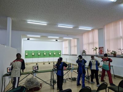 Сребърни и бронзови медали спечелиха стрелците от казанлъшкия клуб “Севтополис“ в Търговище 