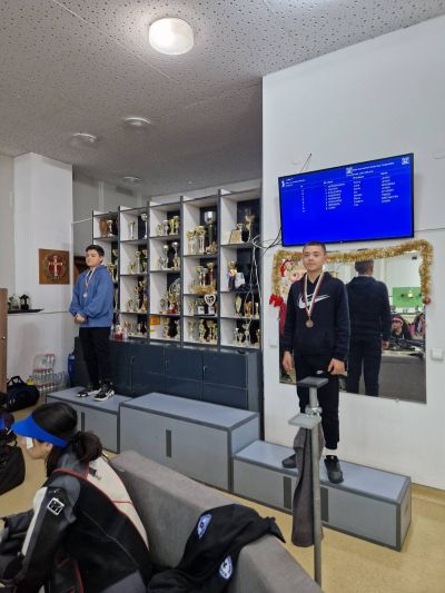 Сребърни и бронзови медали спечелиха стрелците от казанлъшкия клуб “Севтополис“ в Търговище 