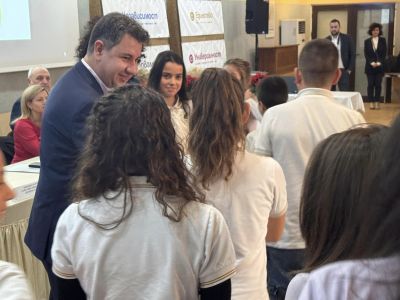 ОУ “Св. Паисий Хилендарски“ е сред първенците в Националния конкурс “Посланици на здравето“