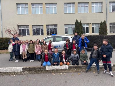 Родители представиха своите професии пред второкласниците от ОУ “Мати Болгария“